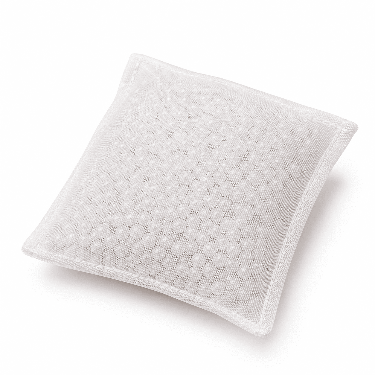 Secure internal mesh pouch